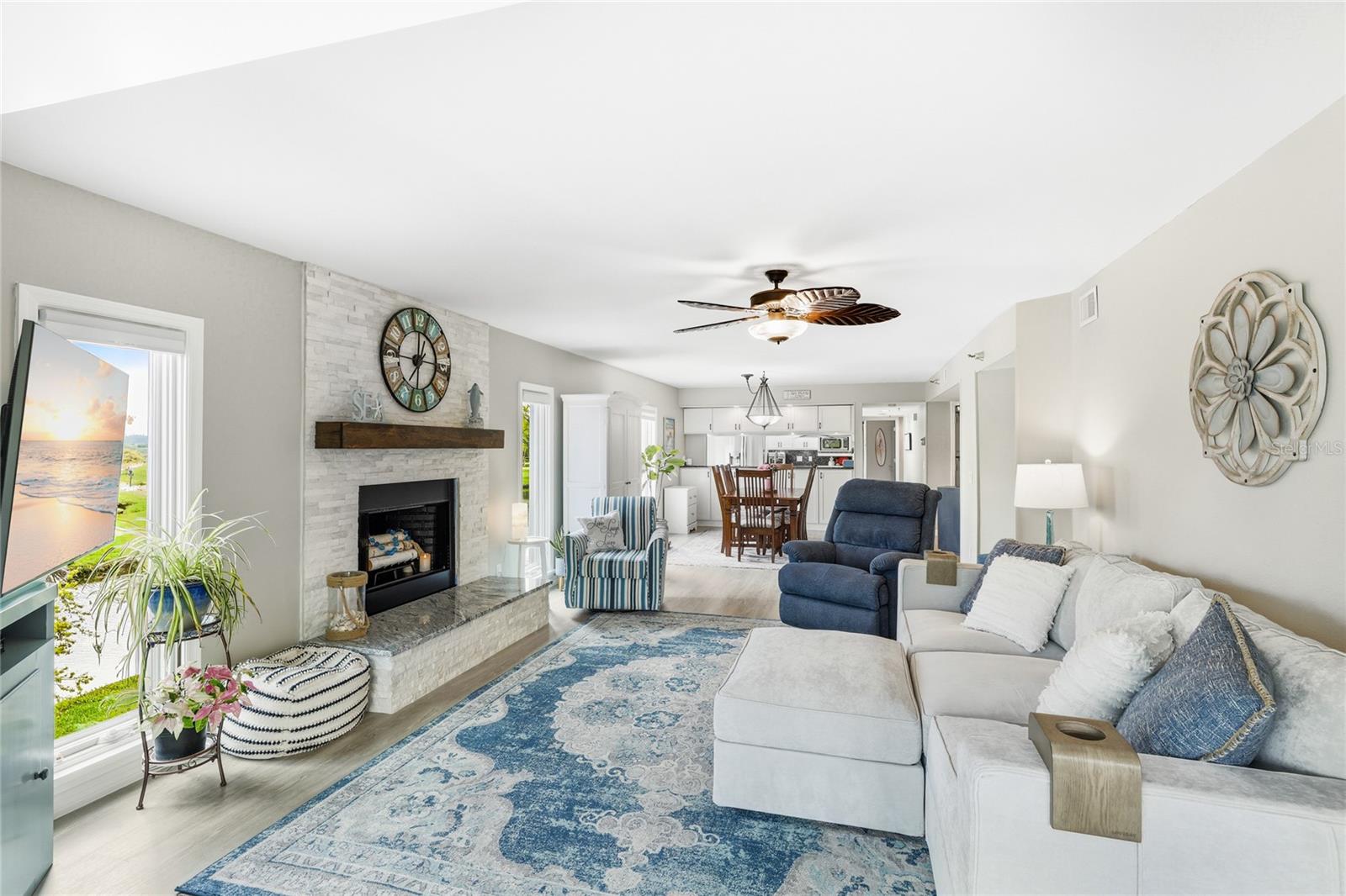 Image 13 of 57 For 120 Tidy Island Boulevard 120