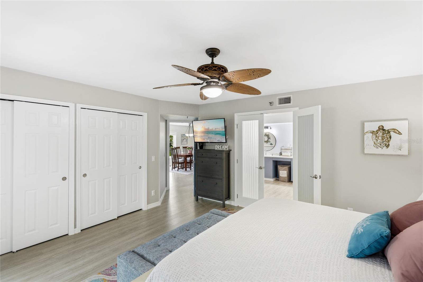 Image 16 of 57 For 120 Tidy Island Boulevard 120