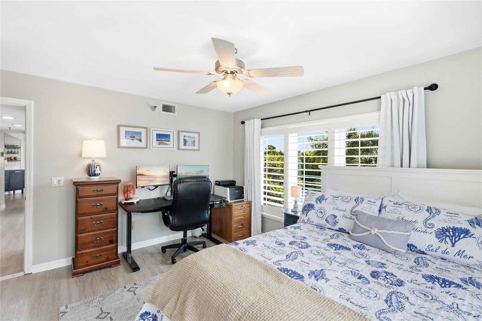 Image 21 of 57 For 120 Tidy Island Boulevard 120