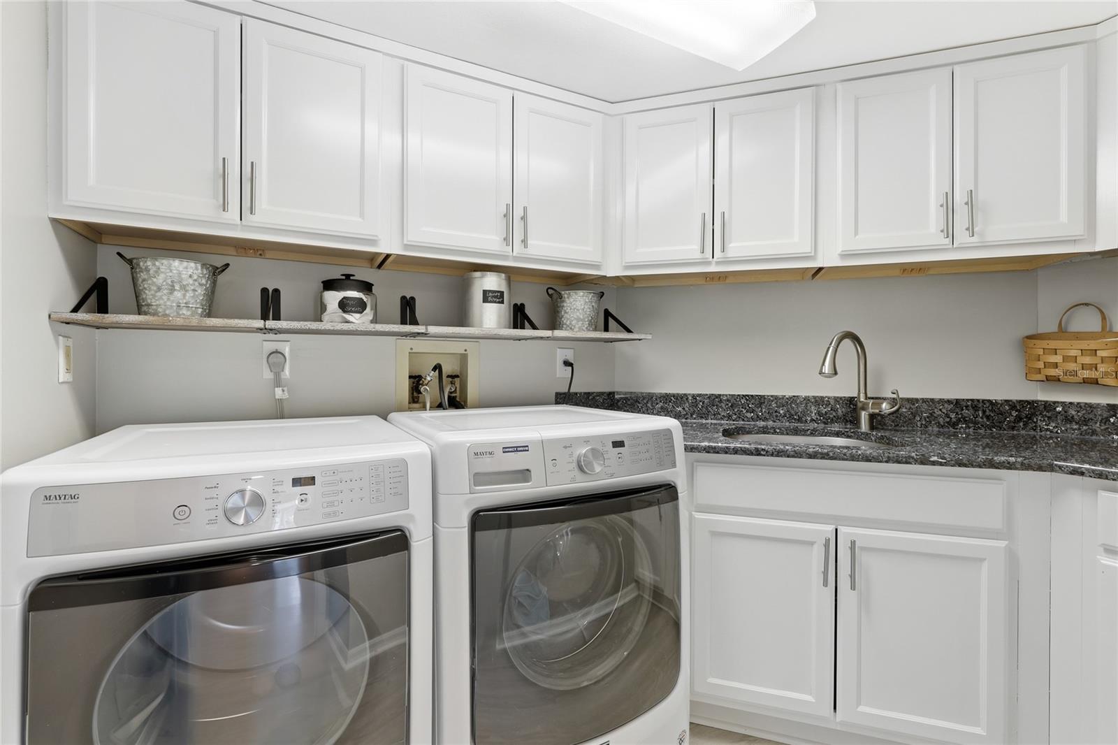 Image 31 of 57 For 120 Tidy Island Boulevard 120