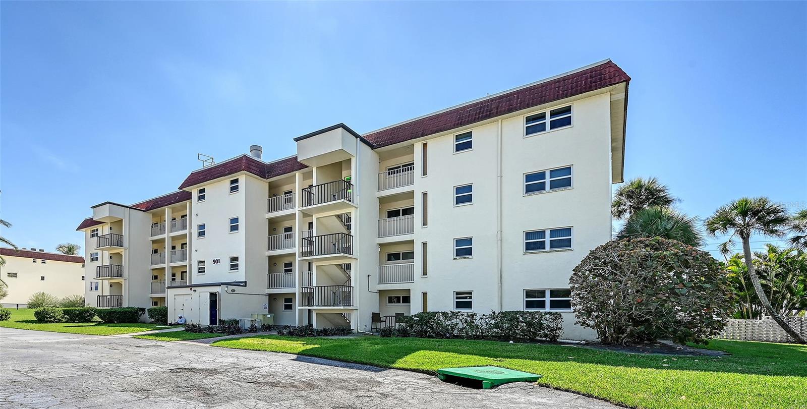 Image 2 of 28 For 901 Beach Road 205