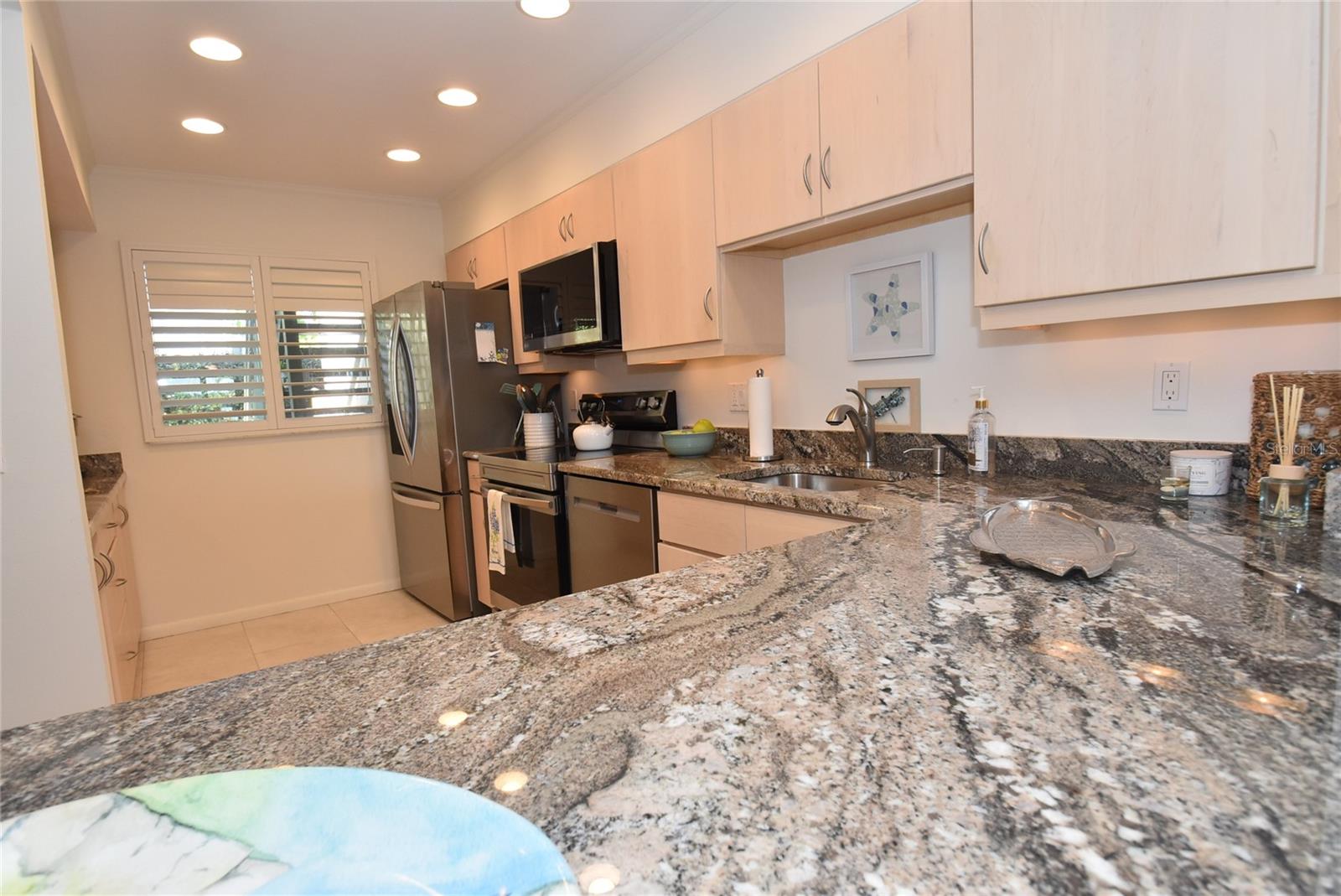 Image 3 of 31 For 1510 Pelican Point Dr  Ba168