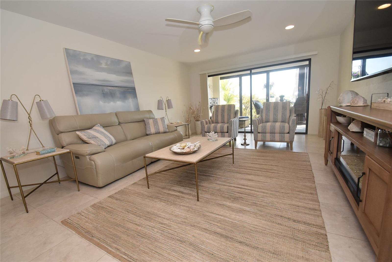 Image 6 of 31 For 1510 Pelican Point Dr  Ba168