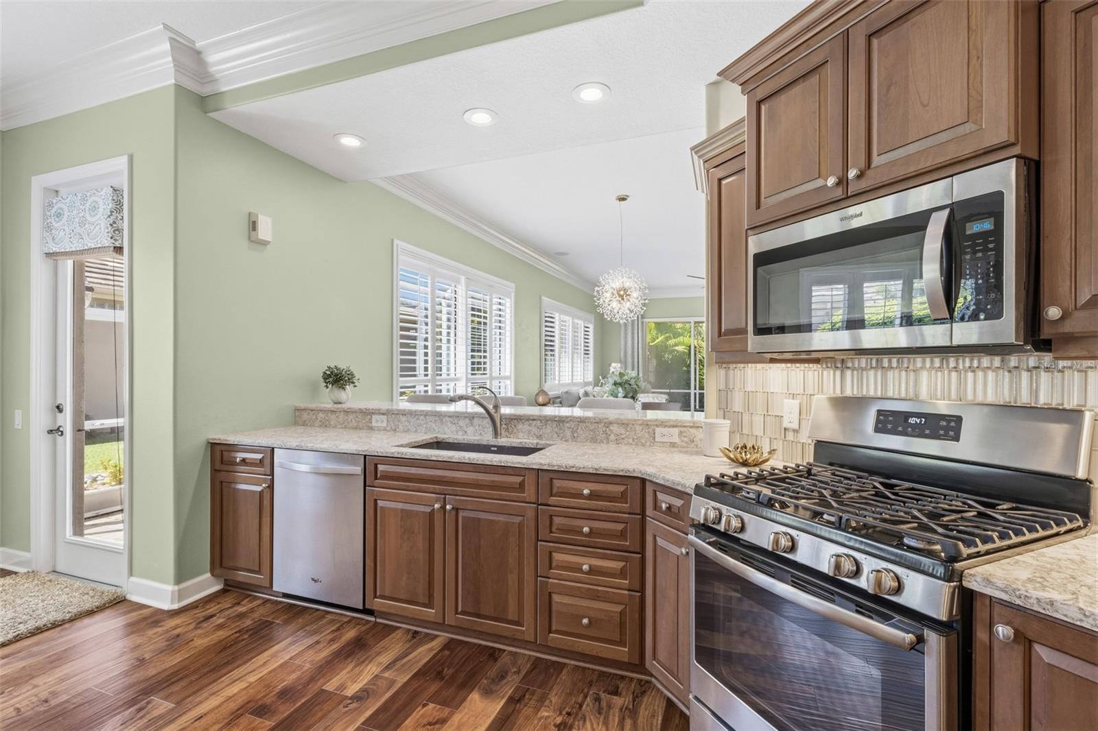 Image 25 of 80 For 9743 53rd Drive E