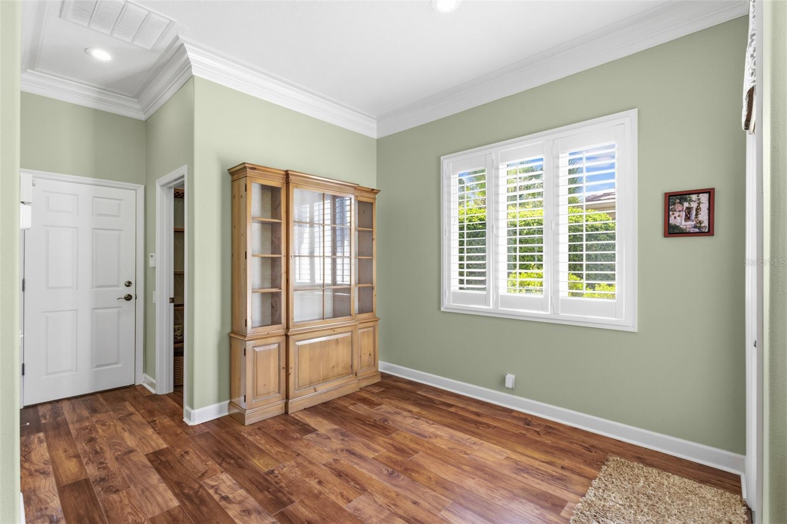 Image 28 of 80 For 9743 53rd Drive E