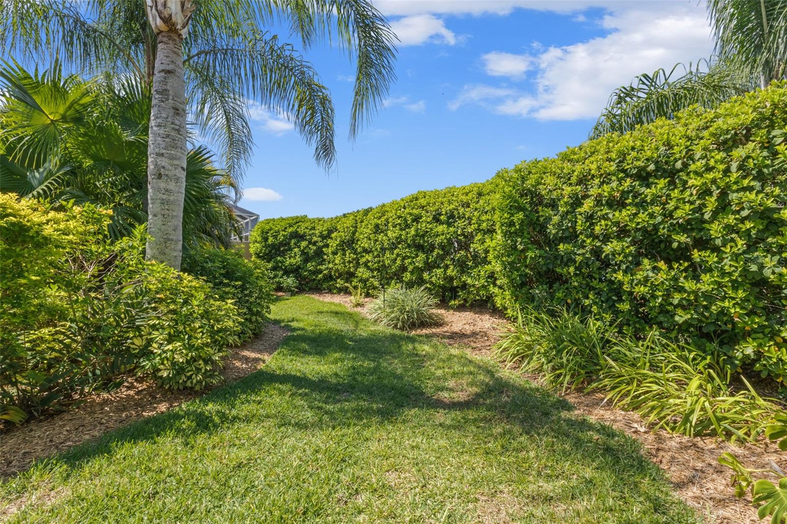 Image 39 of 80 For 9743 53rd Drive E