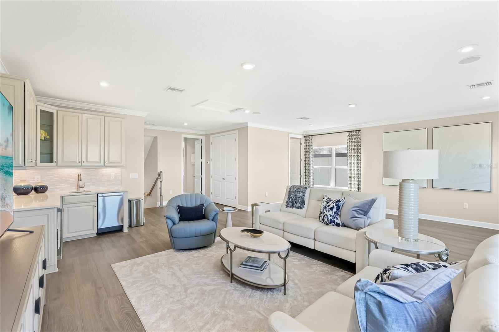 Image 33 of 83 For 8232 Summer Night Road