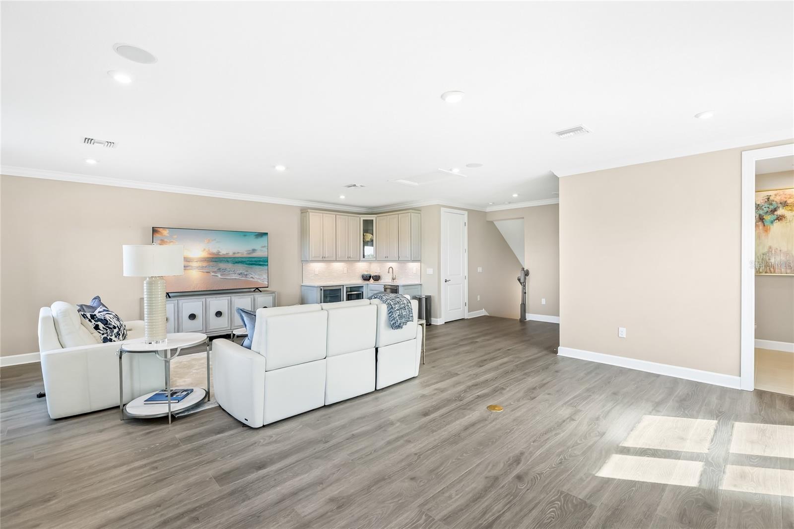 Image 34 of 83 For 8232 Summer Night Road