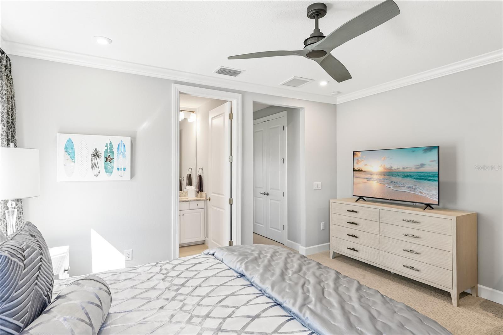 Image 37 of 83 For 8232 Summer Night Road