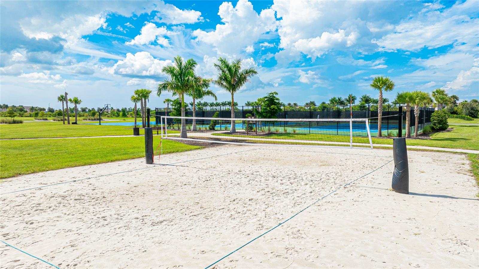 Image 77 of 83 For 8232 Summer Night Road