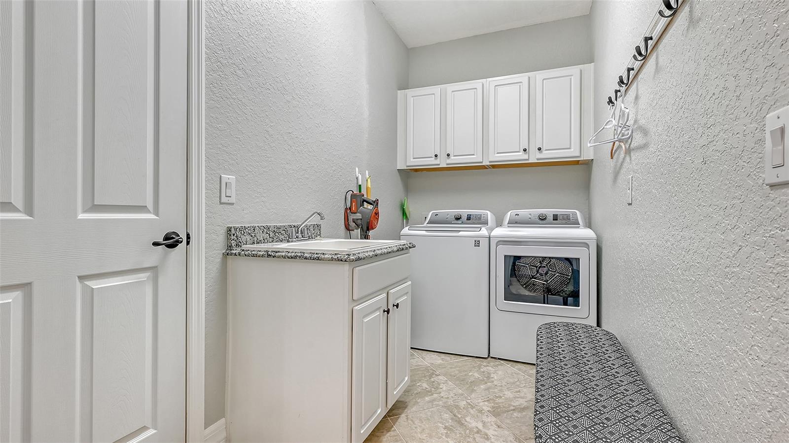 Image 35 of 70 For 6137 Cessna Run