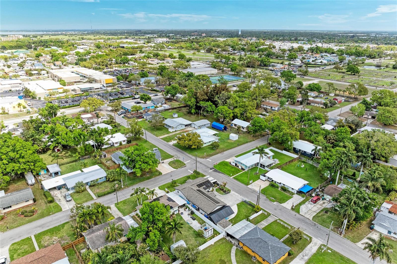 Image 44 of 48 For 1601 9th Street W