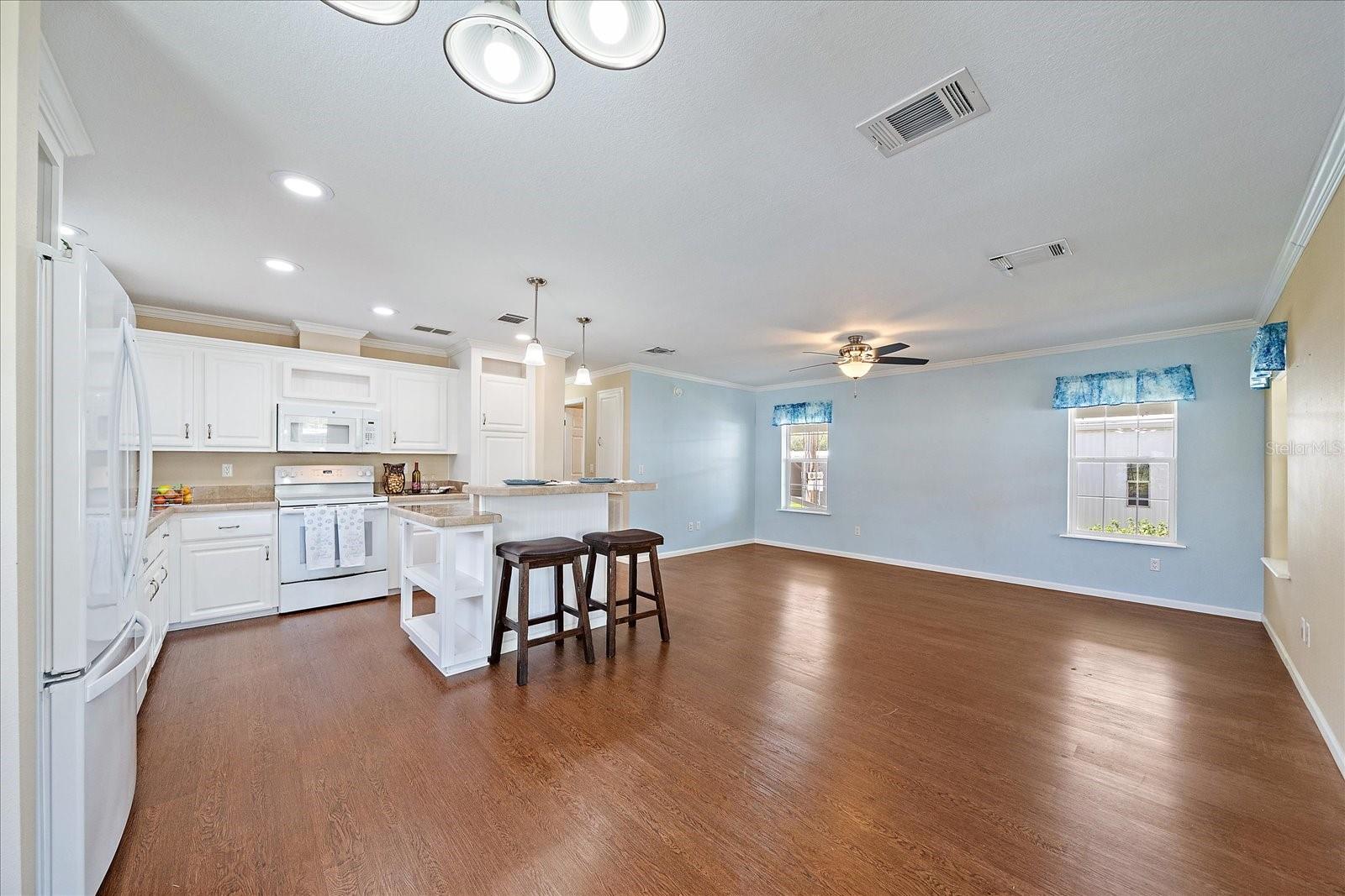 Image 18 of 35 For 40 Shady Lane 40