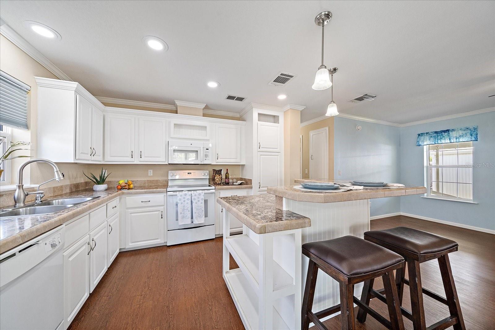 Image 22 of 35 For 40 Shady Lane 40