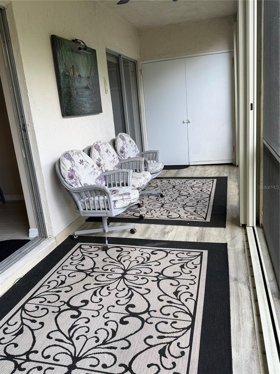 Image 13 of 50 For 3176 Lake Bayshore Drive 319