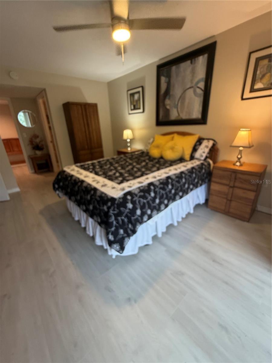 Image 15 of 50 For 3176 Lake Bayshore Drive 319