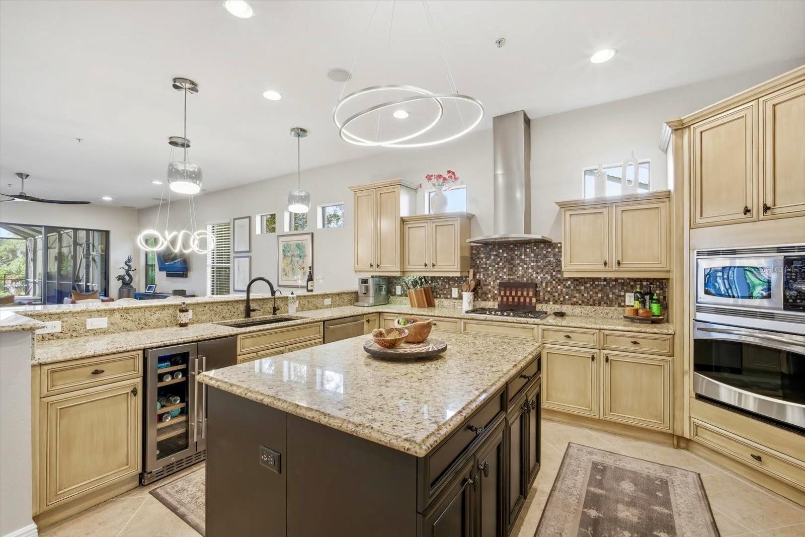 Image 11 of 50 For 4203 5th Avenue Ne