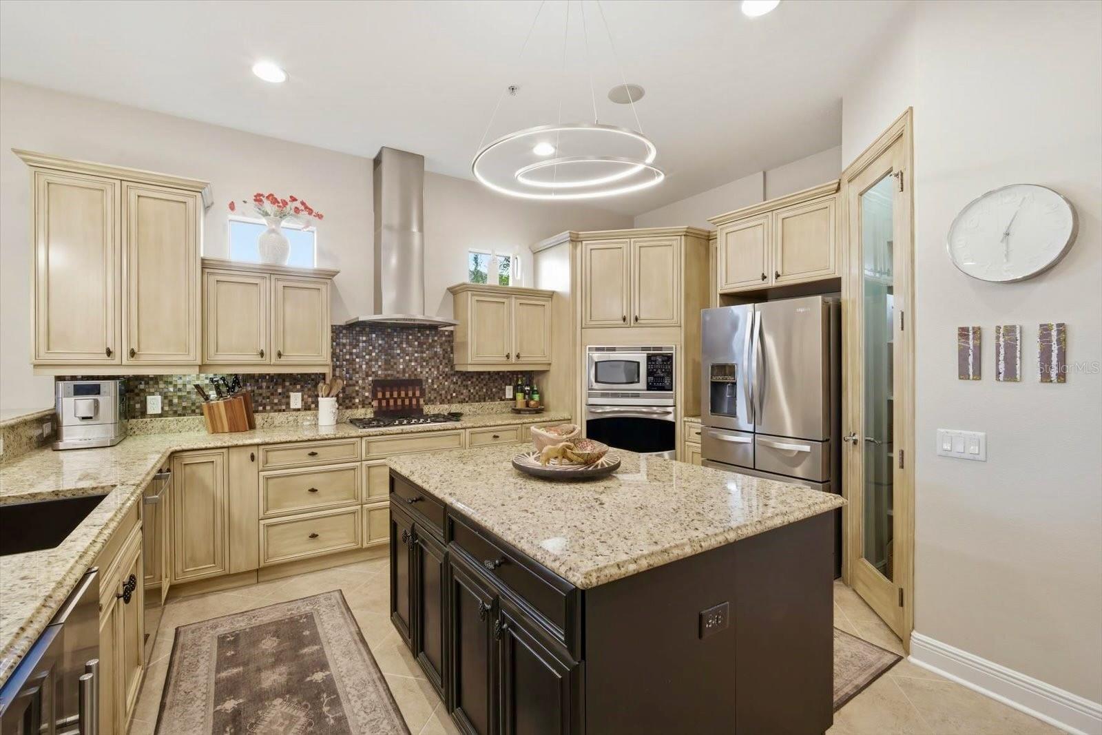 Image 12 of 50 For 4203 5th Avenue Ne