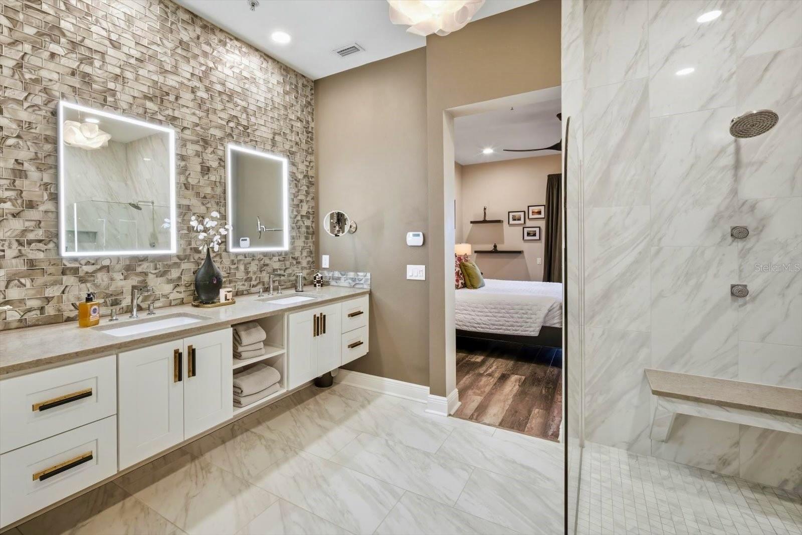 Image 22 of 50 For 4203 5th Avenue Ne