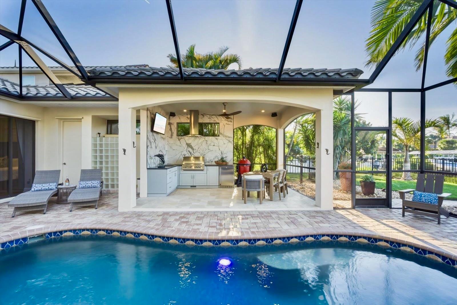 Image 33 of 50 For 4203 5th Avenue Ne