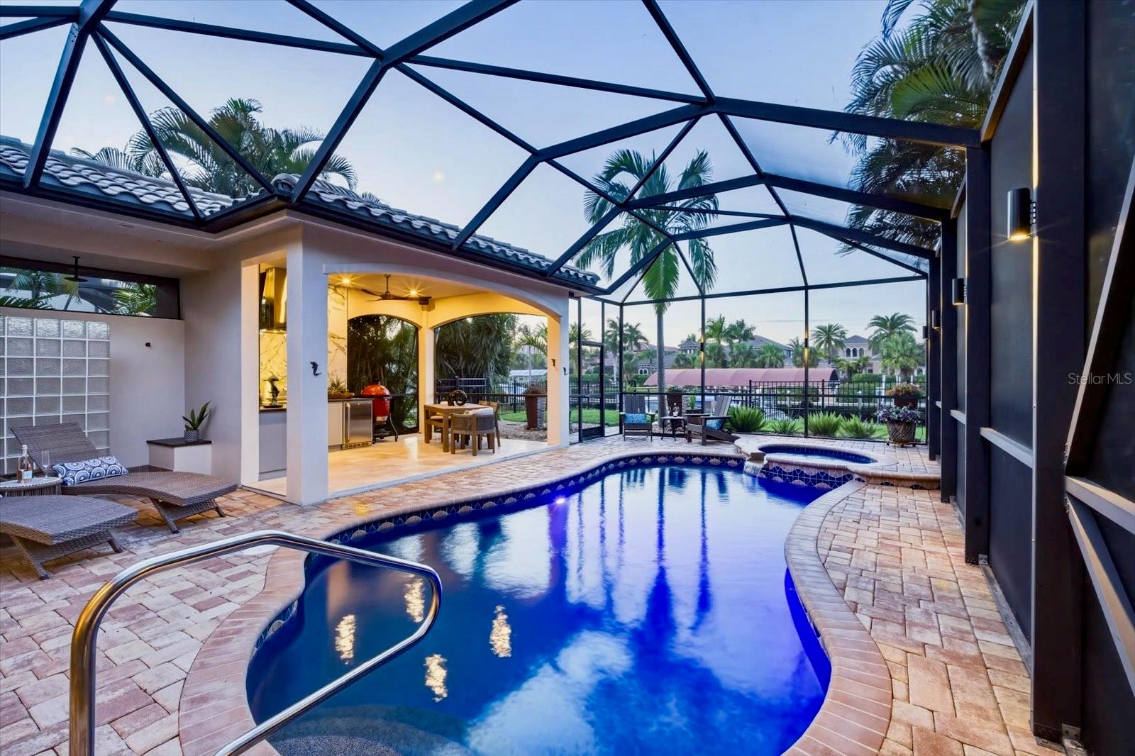 Image 38 of 50 For 4203 5th Avenue Ne