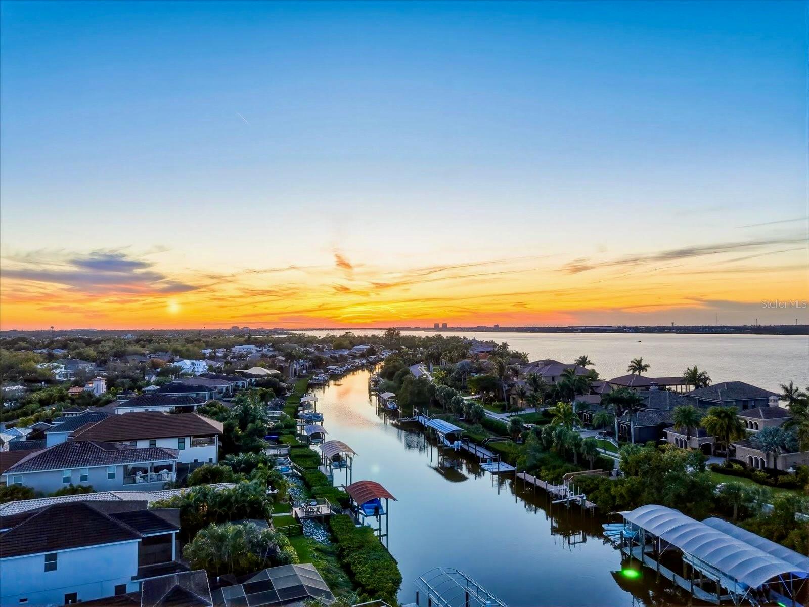 Image 47 of 50 For 4203 5th Avenue Ne