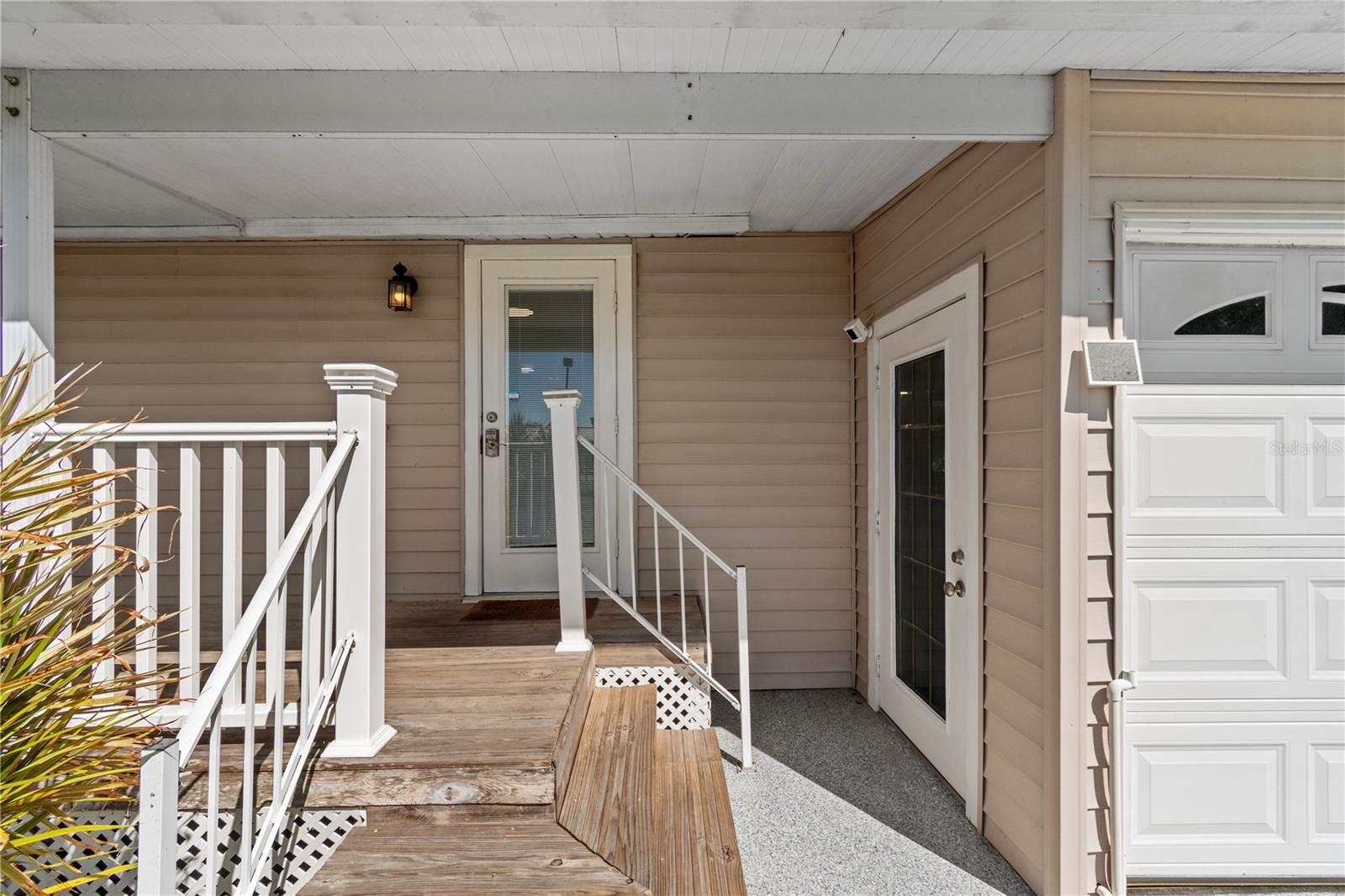 Image 13 of 79 For 2303 45th Street E