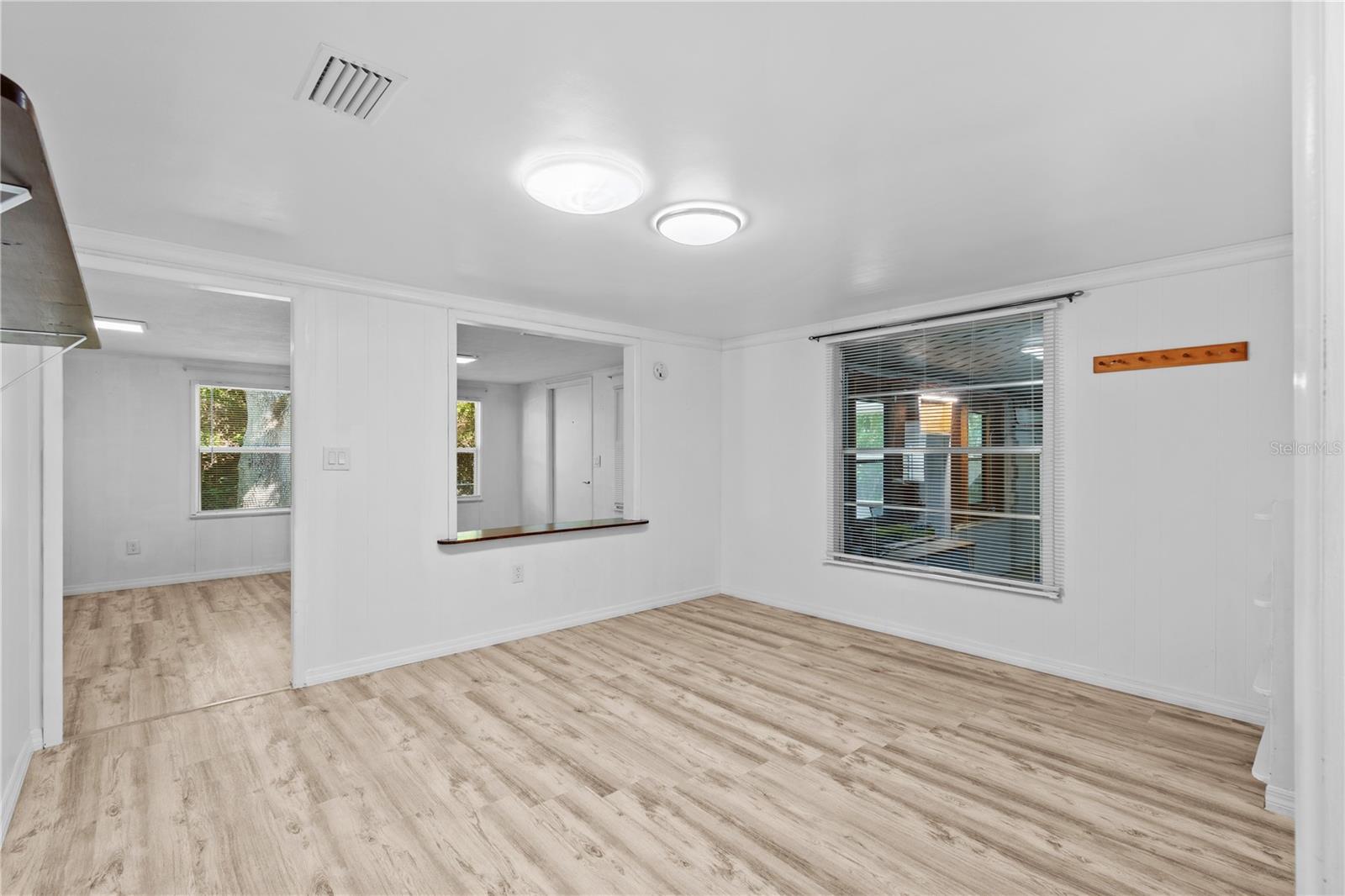 Image 23 of 79 For 2303 45th Street E