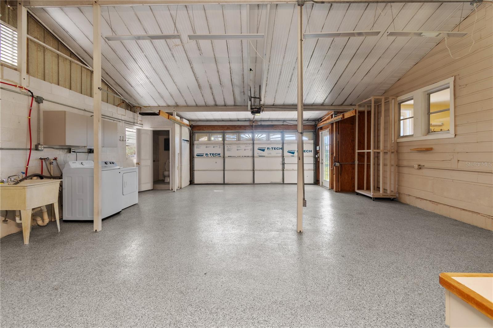 Image 43 of 79 For 2303 45th Street E