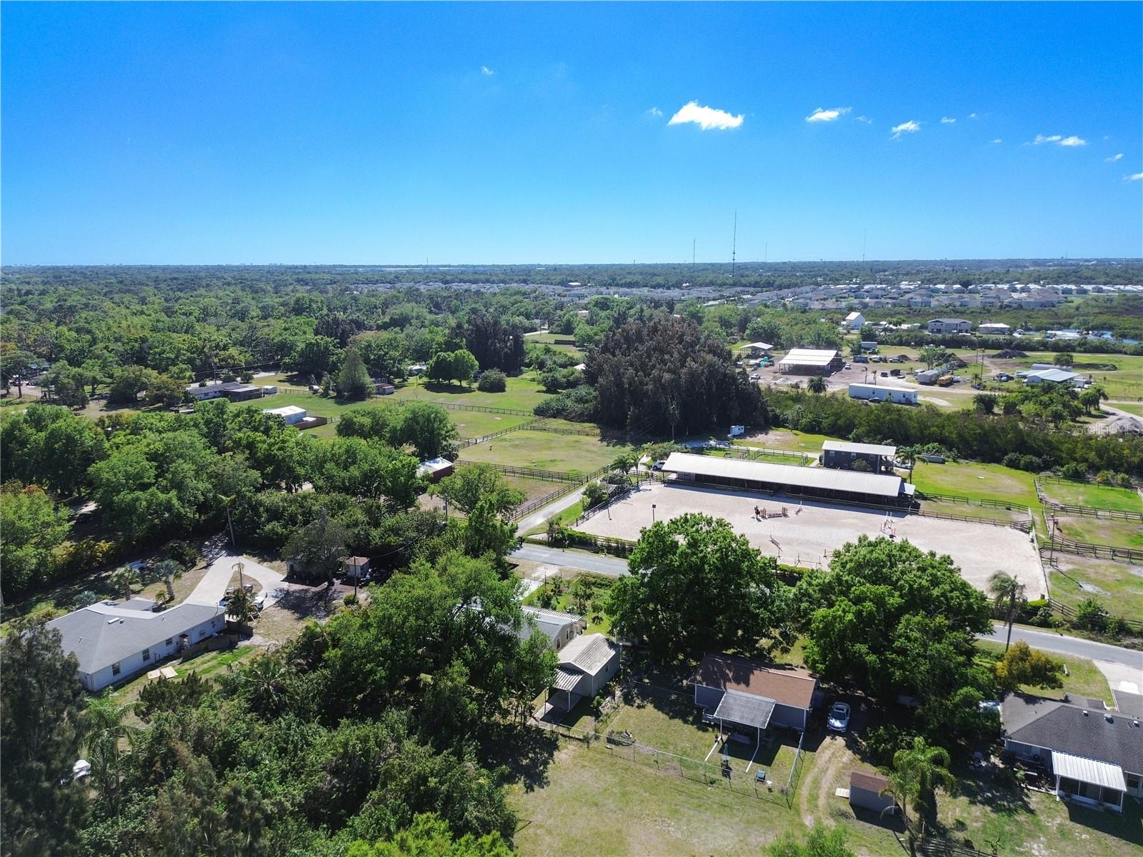 Image 69 of 79 For 2303 45th Street E