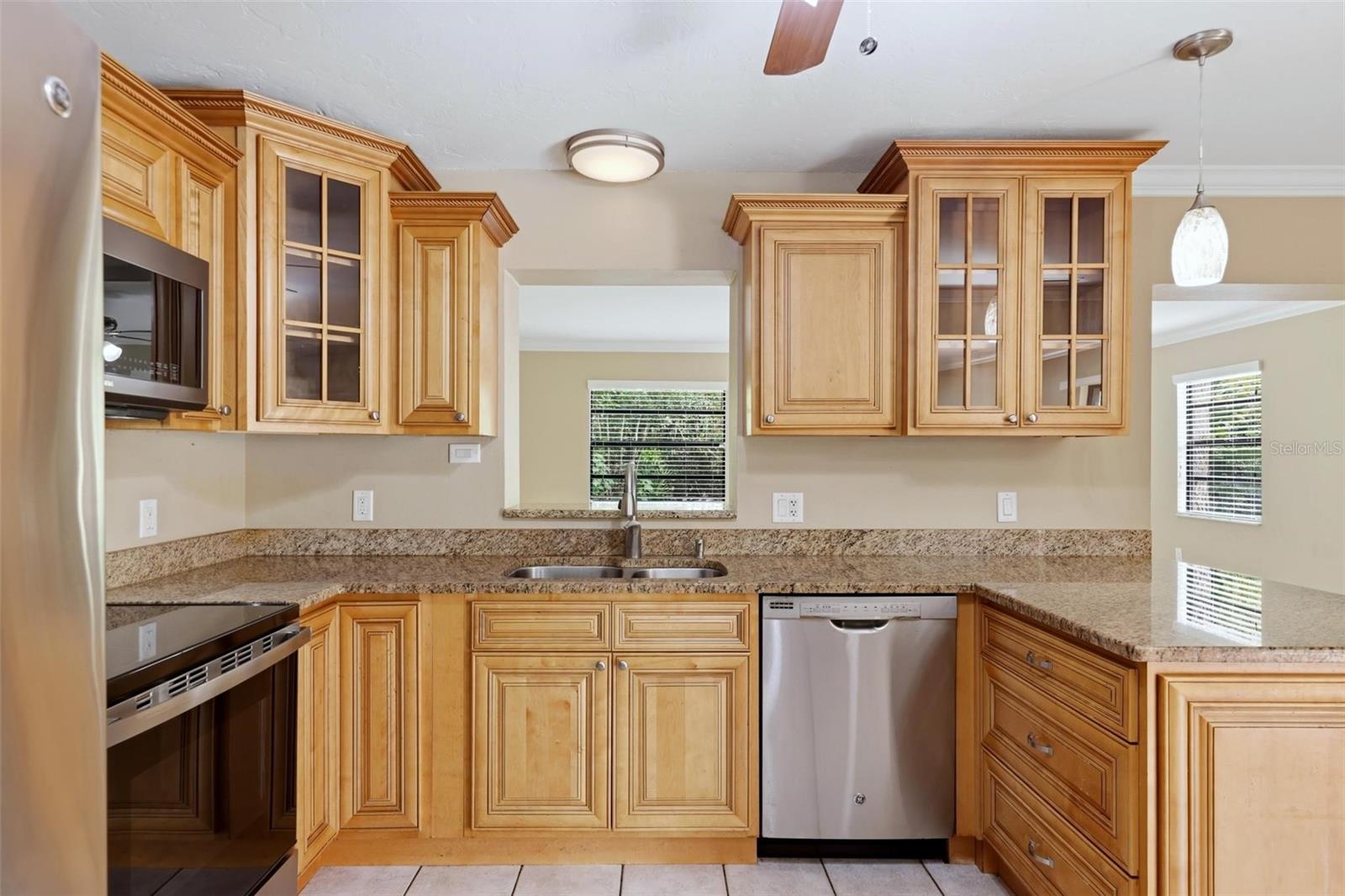 Image 3 of 35 For 3413 51st Avenue Circle W 205