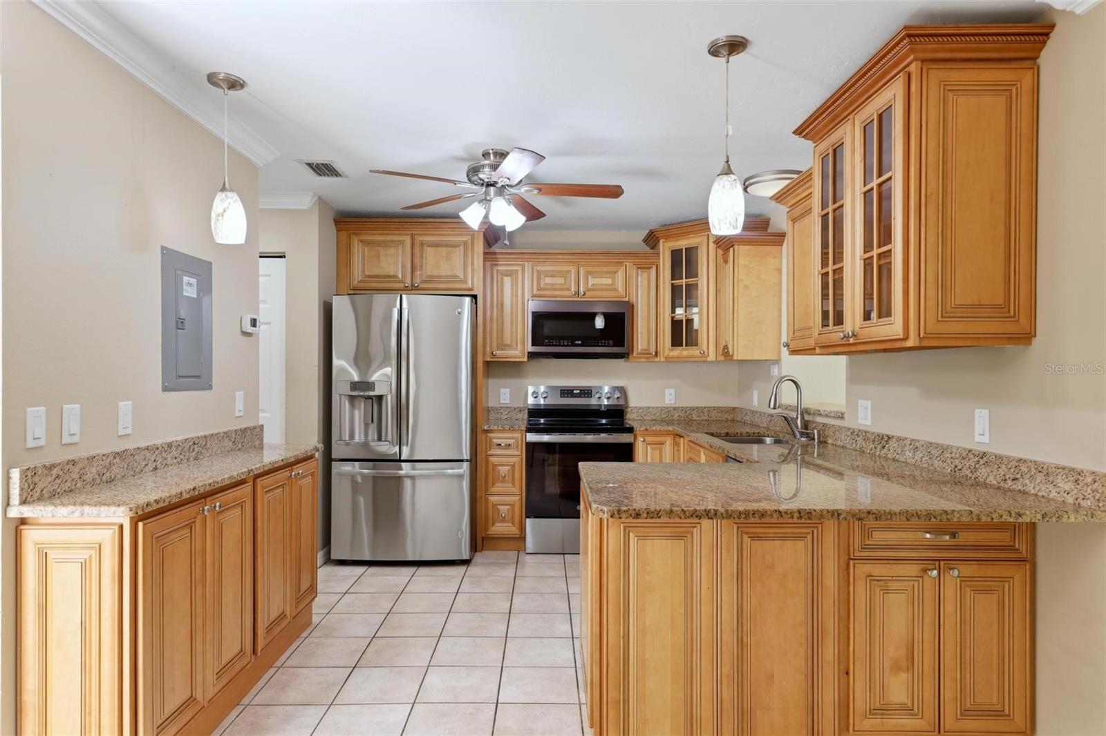 Image 6 of 35 For 3413 51st Avenue Circle W 205