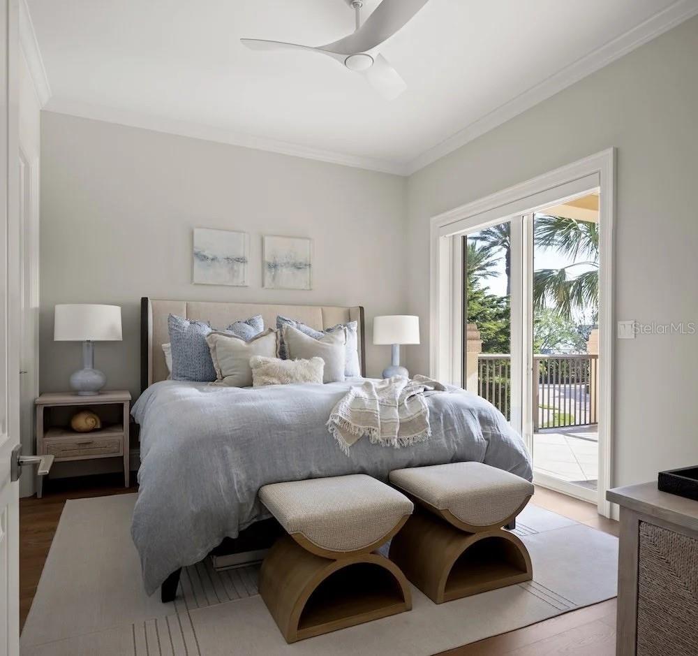 Image 8 of 9 For 4955 Gulf Of Mexico Drive 101