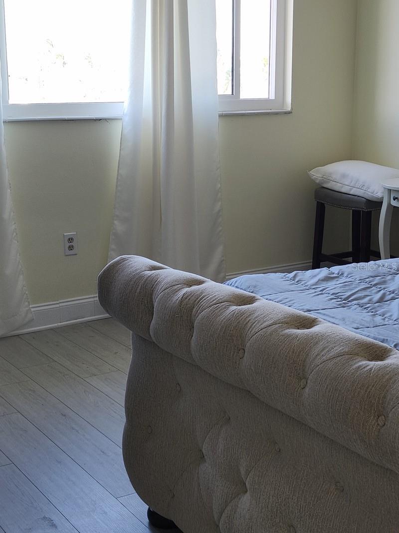 Image 6 of 7 For 300 64th Avenue 426