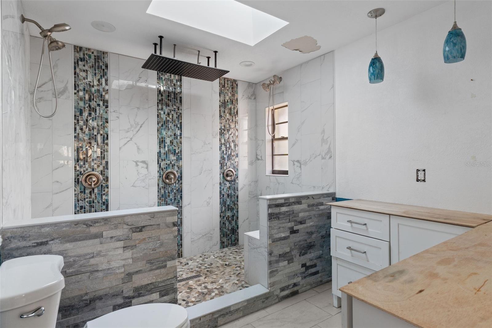 Image 16 of 39 For 5060 Stetson Point Drive