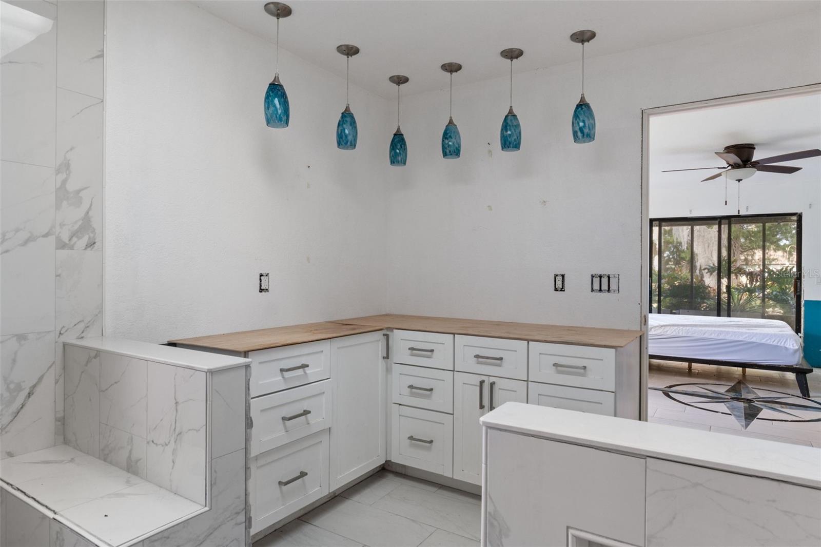 Image 18 of 39 For 5060 Stetson Point Drive