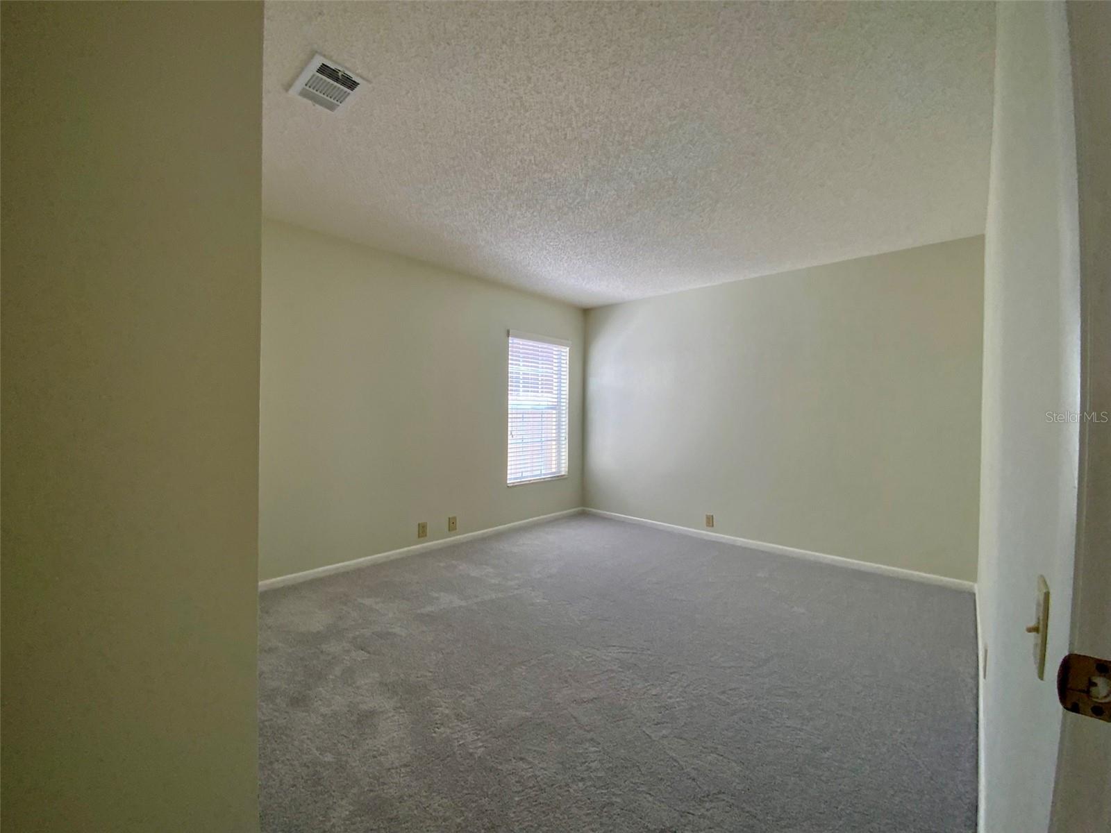 Image 20 of 32 For 4310 Murfield Drive E