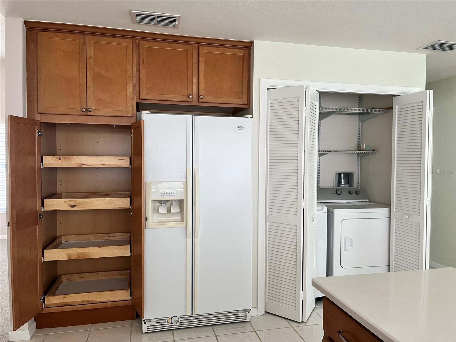 Image 26 of 32 For 4310 Murfield Drive E