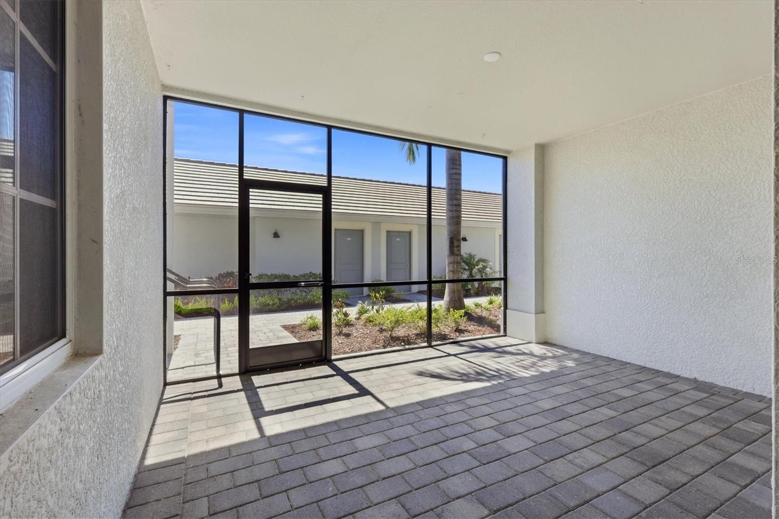 Image 11 of 99 For 12470 Wellen Golf Street 103