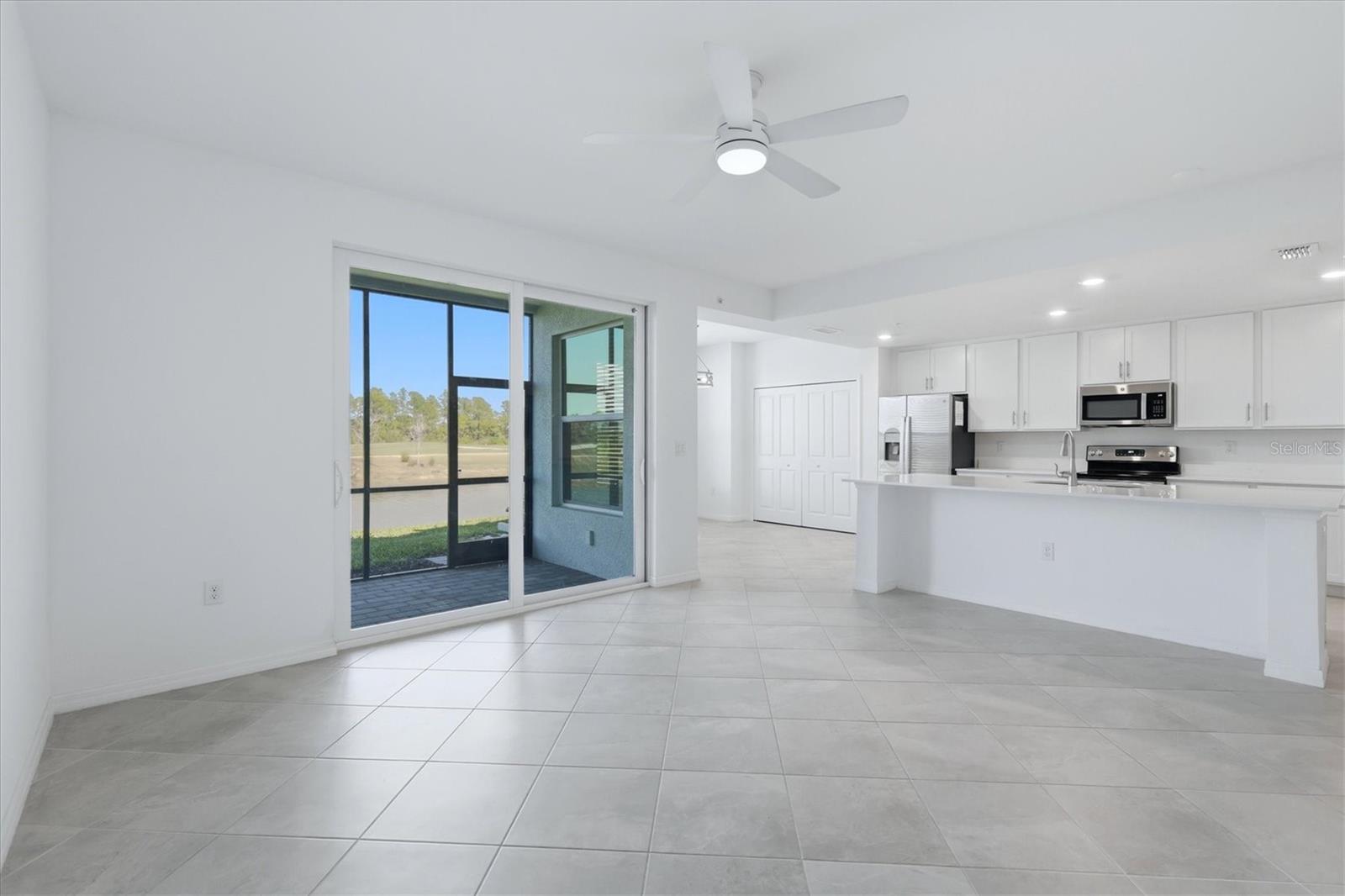 Image 15 of 99 For 12470 Wellen Golf Street 103