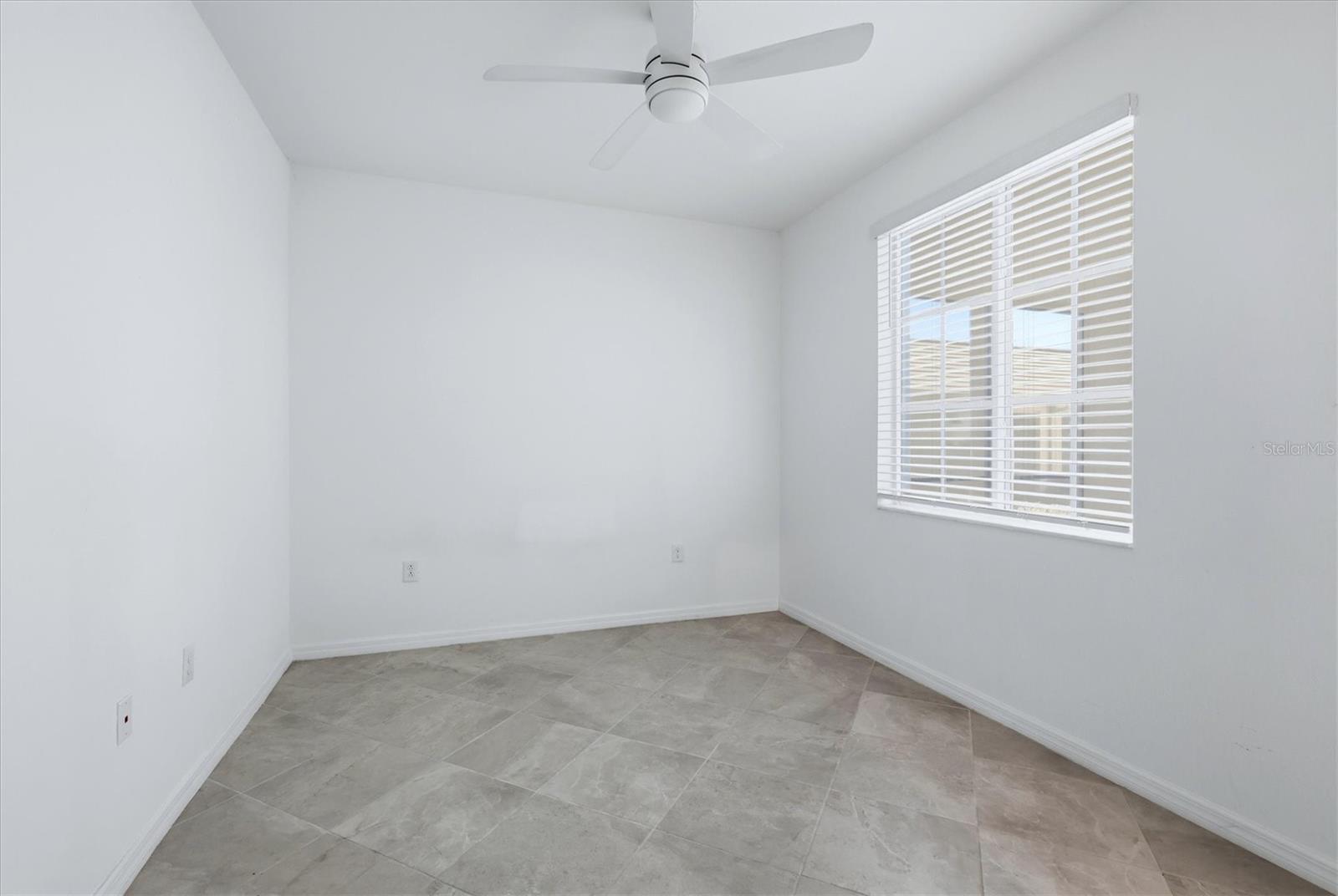 Image 29 of 99 For 12470 Wellen Golf Street 103