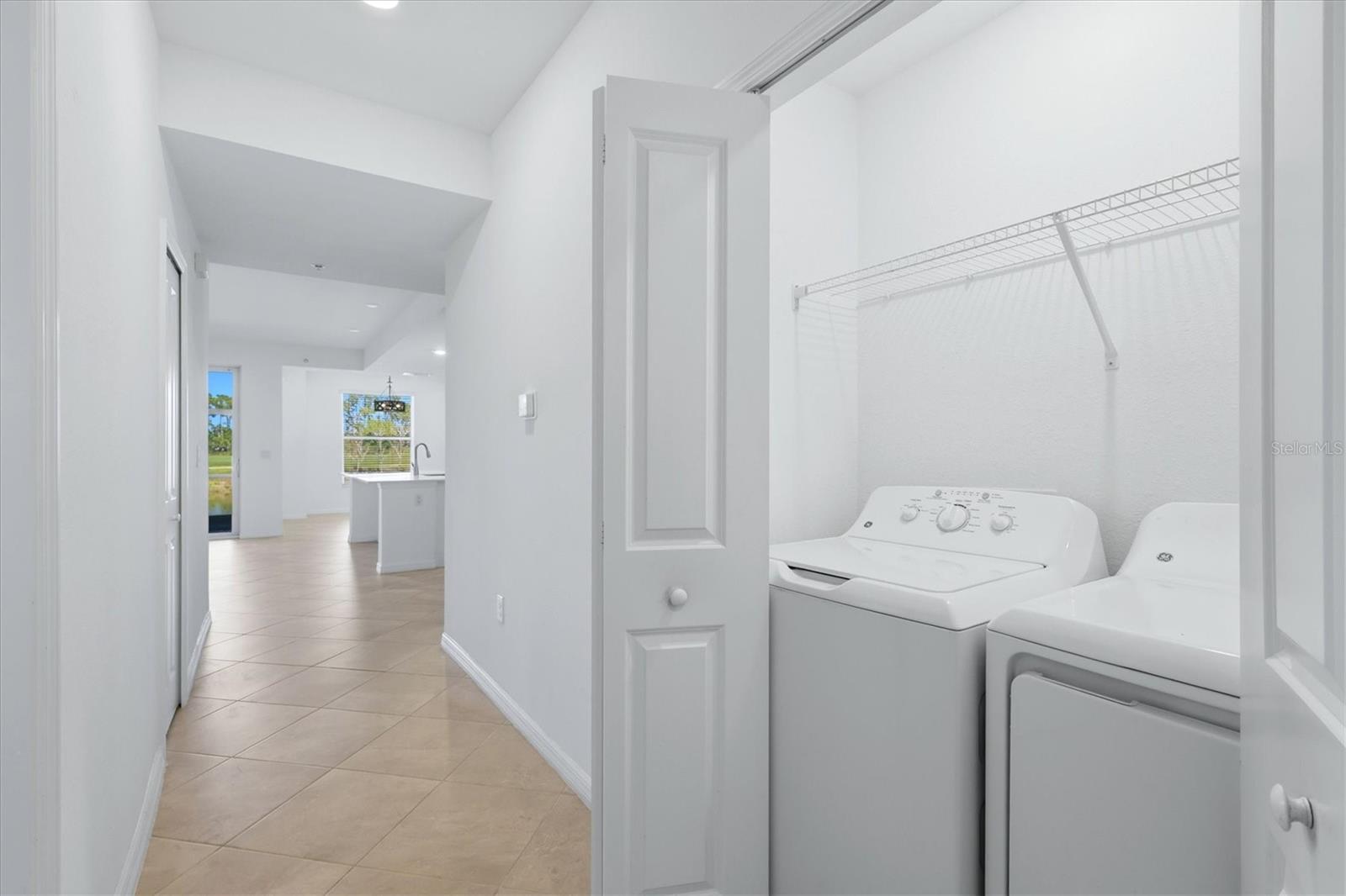 Image 32 of 99 For 12470 Wellen Golf Street 103