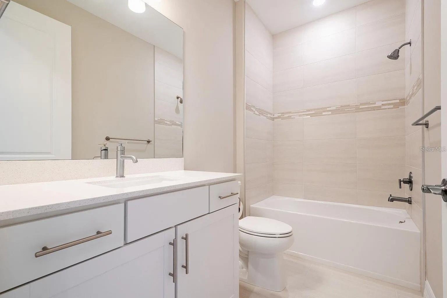 Image 12 of 35 For 2175 Darley Oak Way