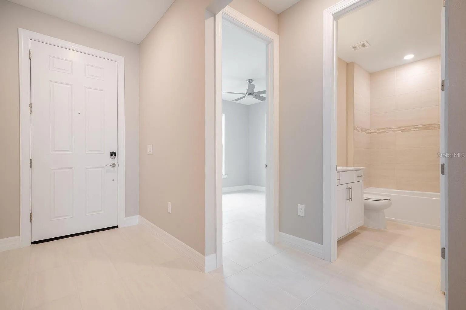 Image 16 of 35 For 2175 Darley Oak Way