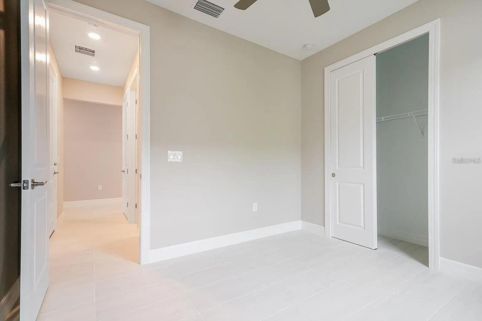 Image 17 of 35 For 2175 Darley Oak Way