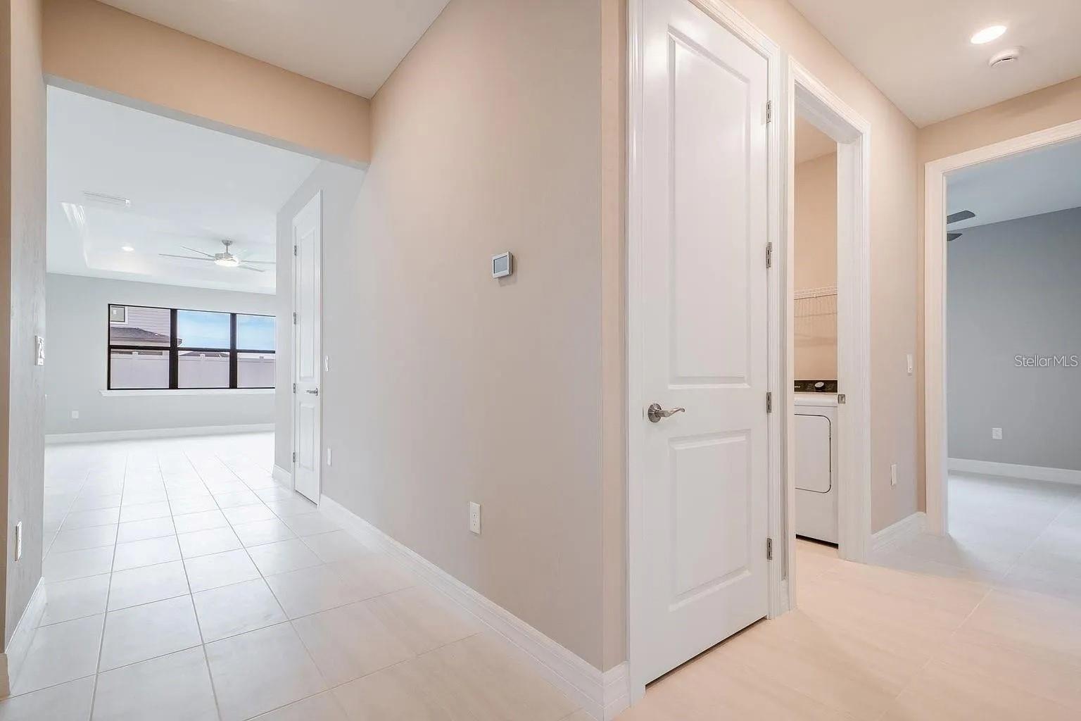 Image 18 of 35 For 2175 Darley Oak Way