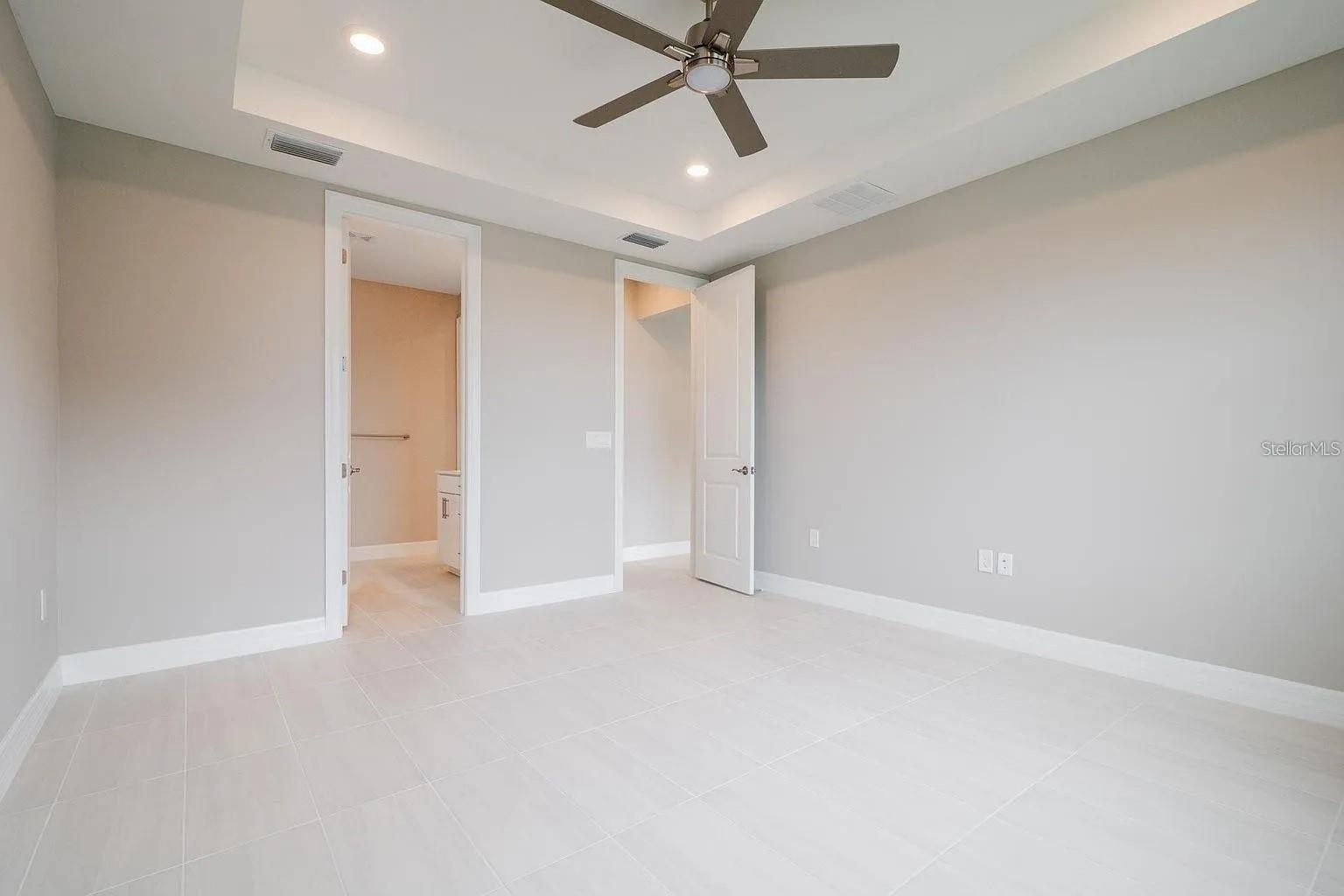 Image 24 of 35 For 2175 Darley Oak Way