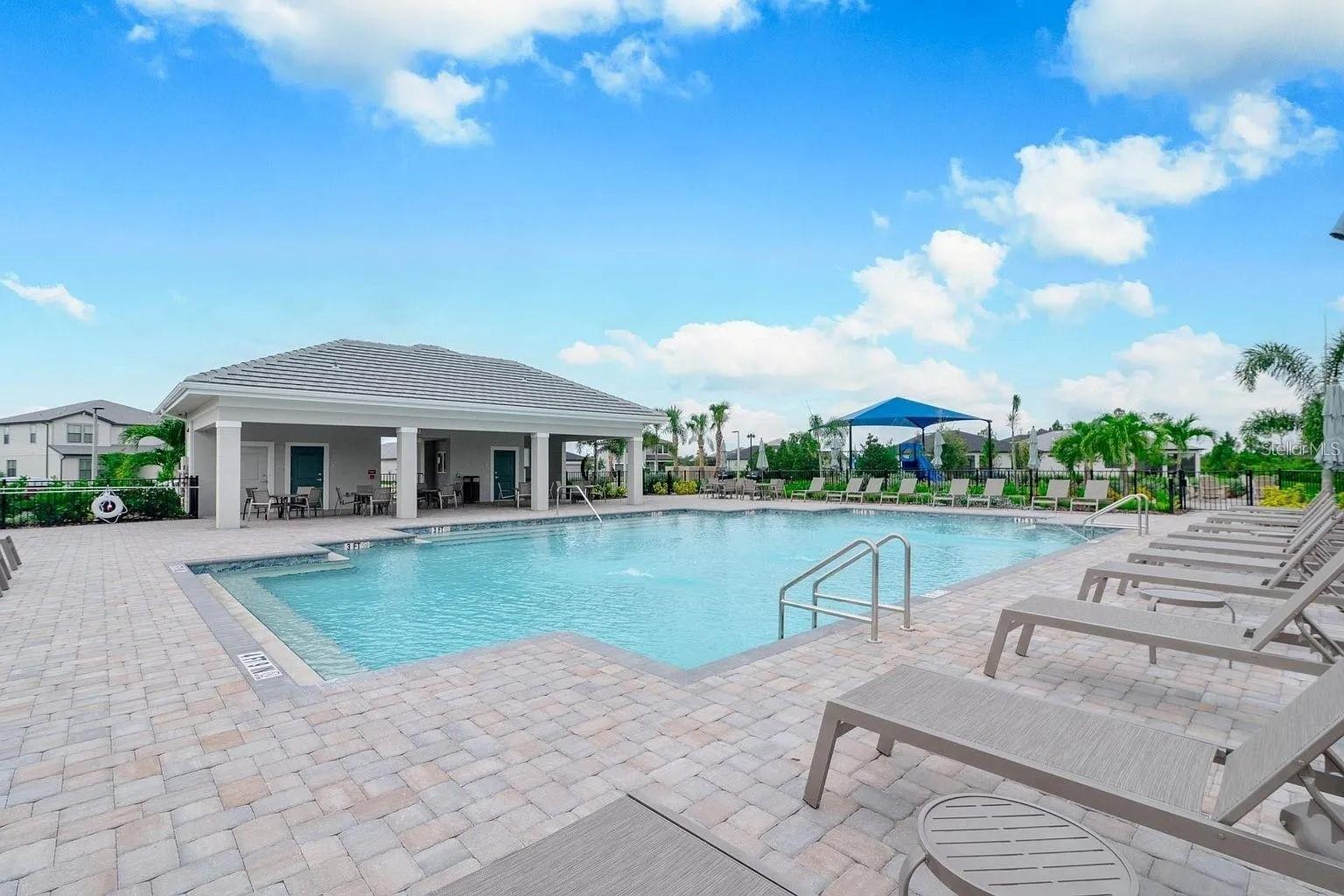 Image 31 of 35 For 2175 Darley Oak Way