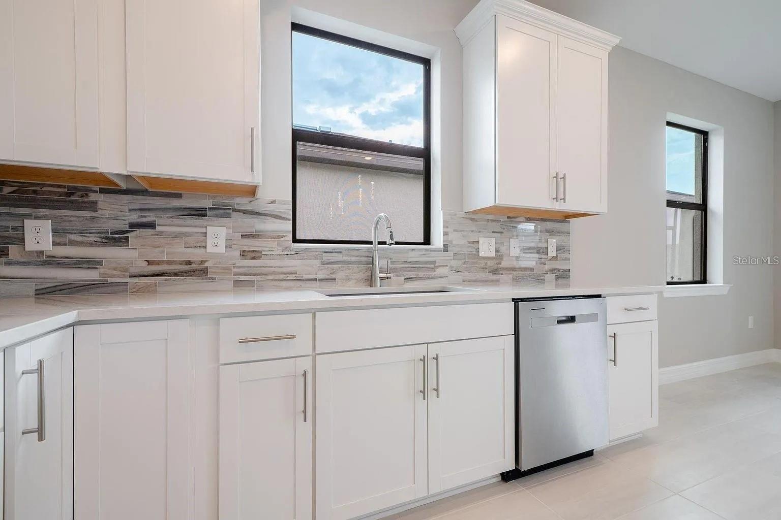 Image 7 of 35 For 2175 Darley Oak Way