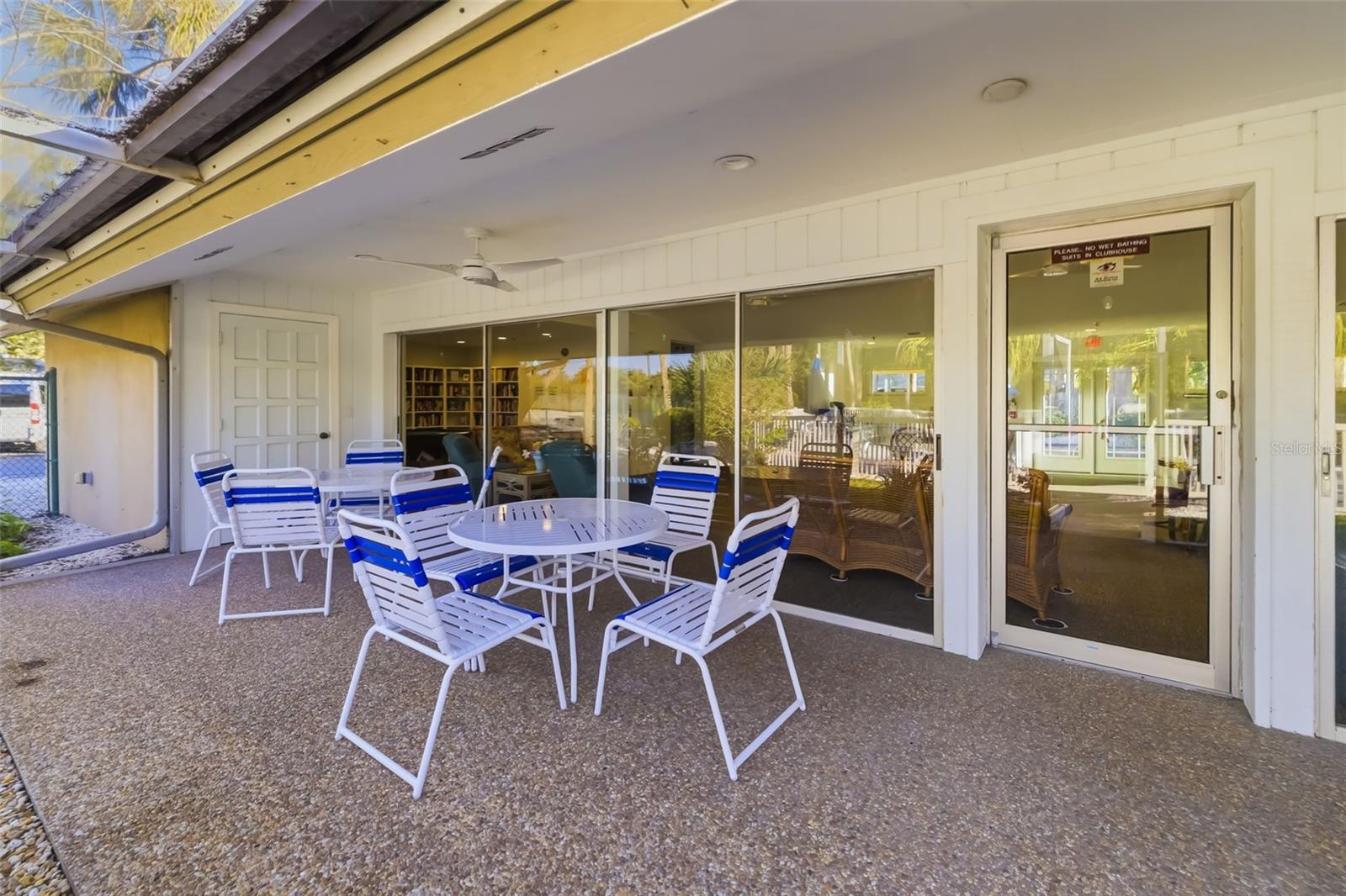 Image 46 of 56 For 5023 Village Gardens Drive 29